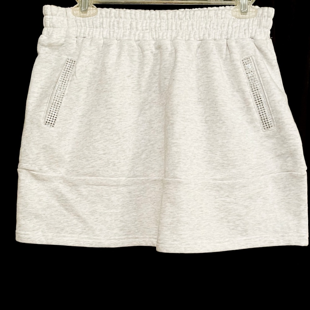Stylish Grey Skirt